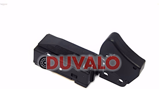 Zostava spúšťacieho vypínača pre hoblík, pásové a okružné píly HD18, PMS18, M18BP a V18CS 760245005